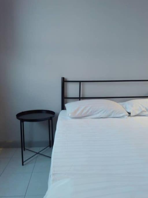 The Cotton Bleu Homestay Kuala Terengganu Eksteriør billede